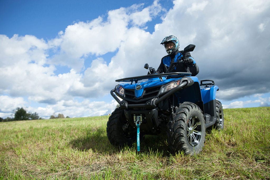 CFMOTO CFORCE 400L EPS (X4 EPS) CFMOTO CFORCE 400L EPS (X4 EPS)
