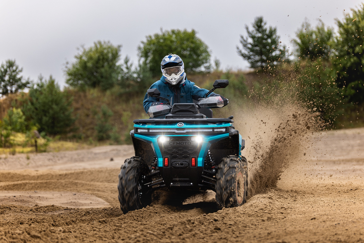 Квадроцикл CFMOTO CFORCE 650 EPS