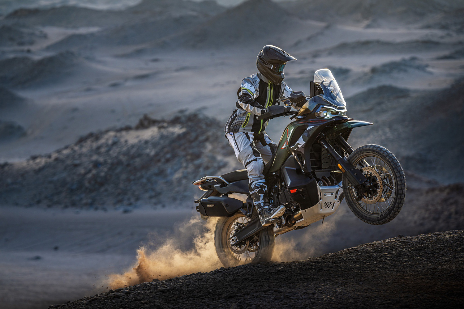 Мотоцикл CFMOTO 1000MT-X Sport