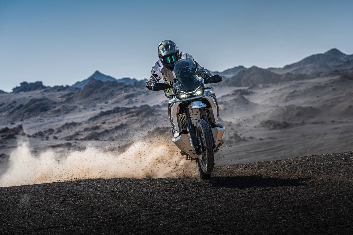 Мотоцикл CFMOTO 1000MT-X Touring
