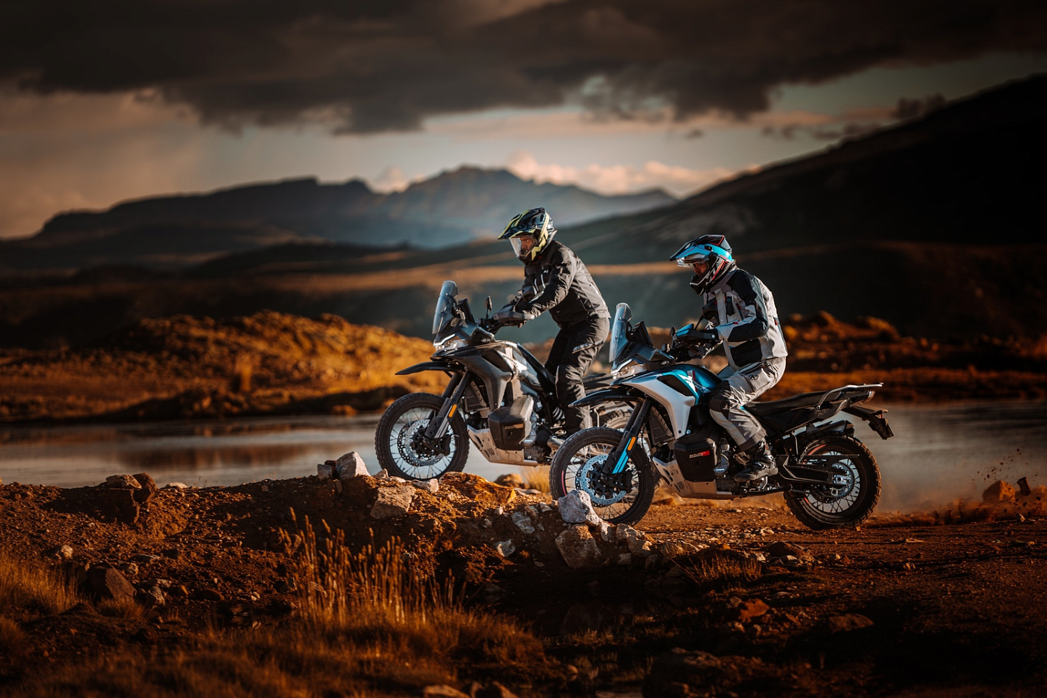 Мотоцикл CFMOTO 800MT-X Sport (ABS)