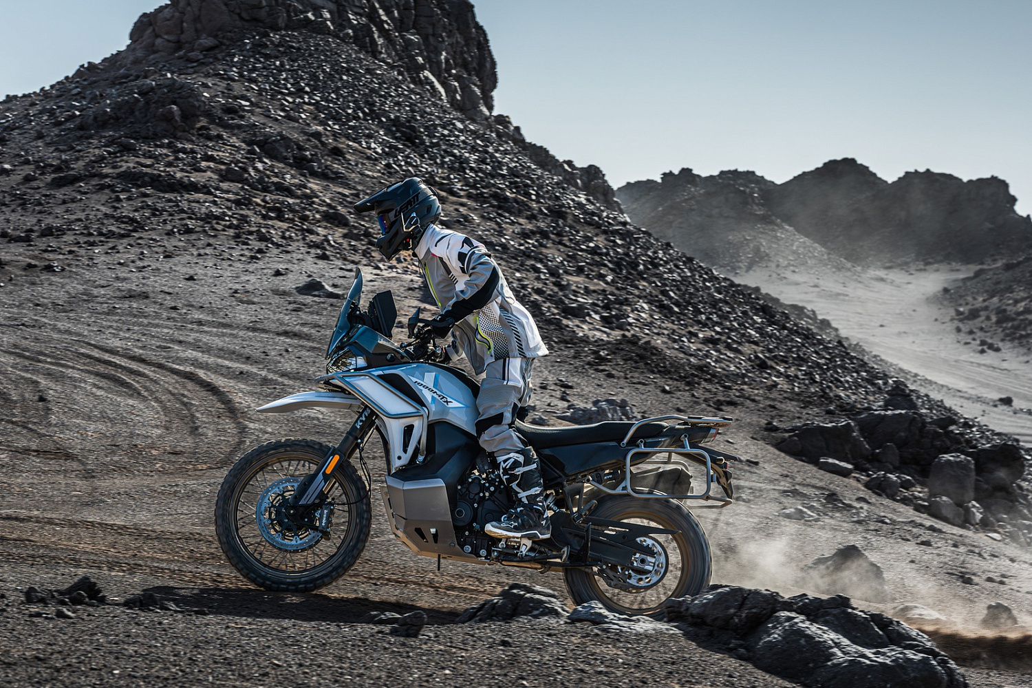 Мотоцикл CFMOTO 1000MT-X Touring
