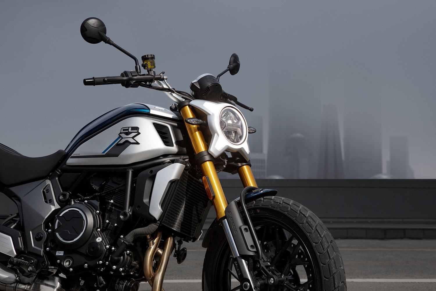 Мотоцикл CFMOTO 700CL-X Heritage (ABS)